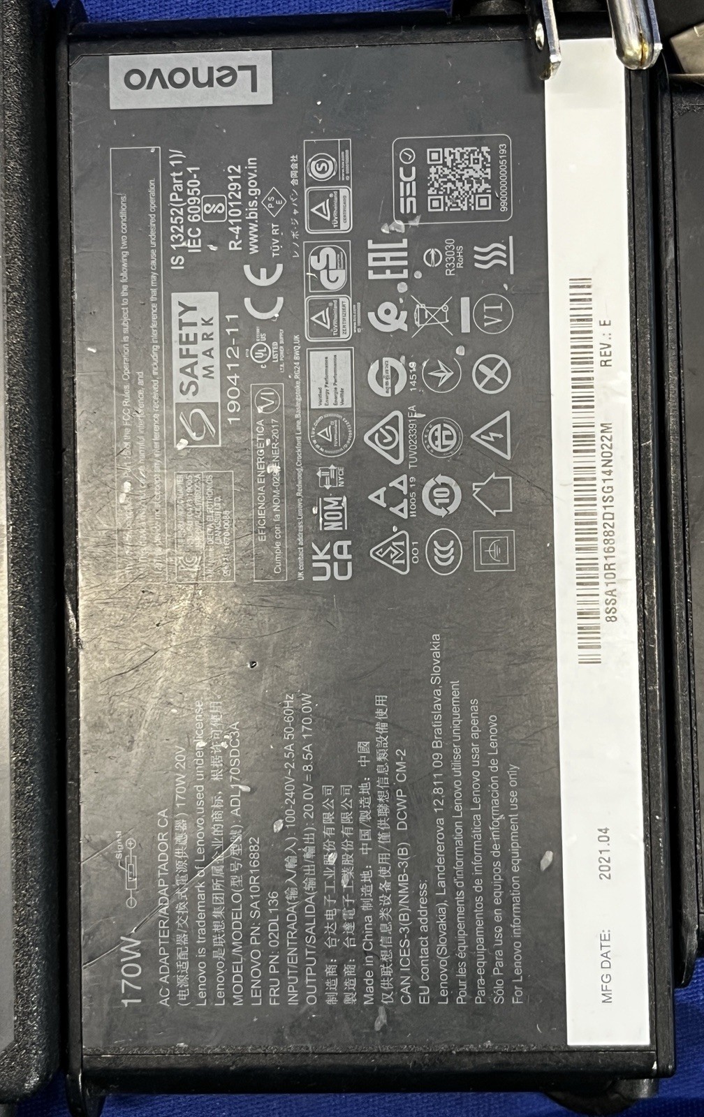 Lenovo 65W 90W 135W + ThinkPad Laptop Adapter Charger Yellow Square Tip – Lot 37