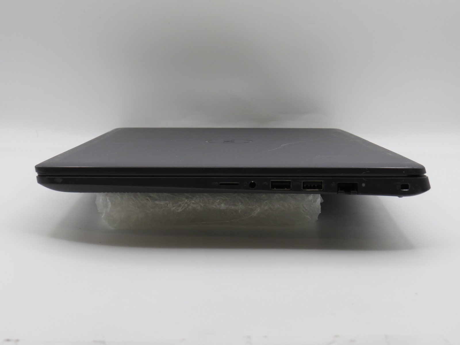 Dell Latitude 3510 i5-10210U @ 1.6GHz 8GB DDR4 | 15″ No HDD/OS/AC