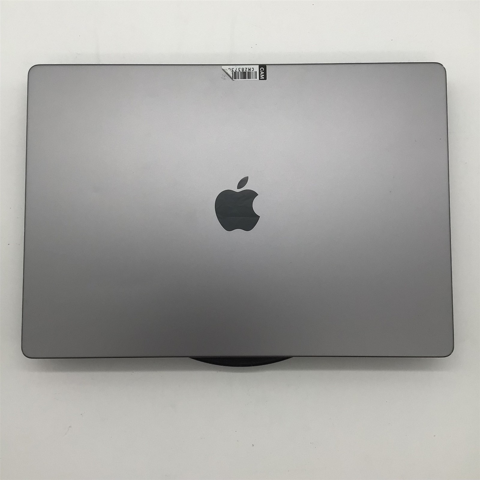 Apple A2485 Macbook Pro 16″ Apple M1 Pro/32GB RAM/1TB SSD – Mac OS: Tahoe