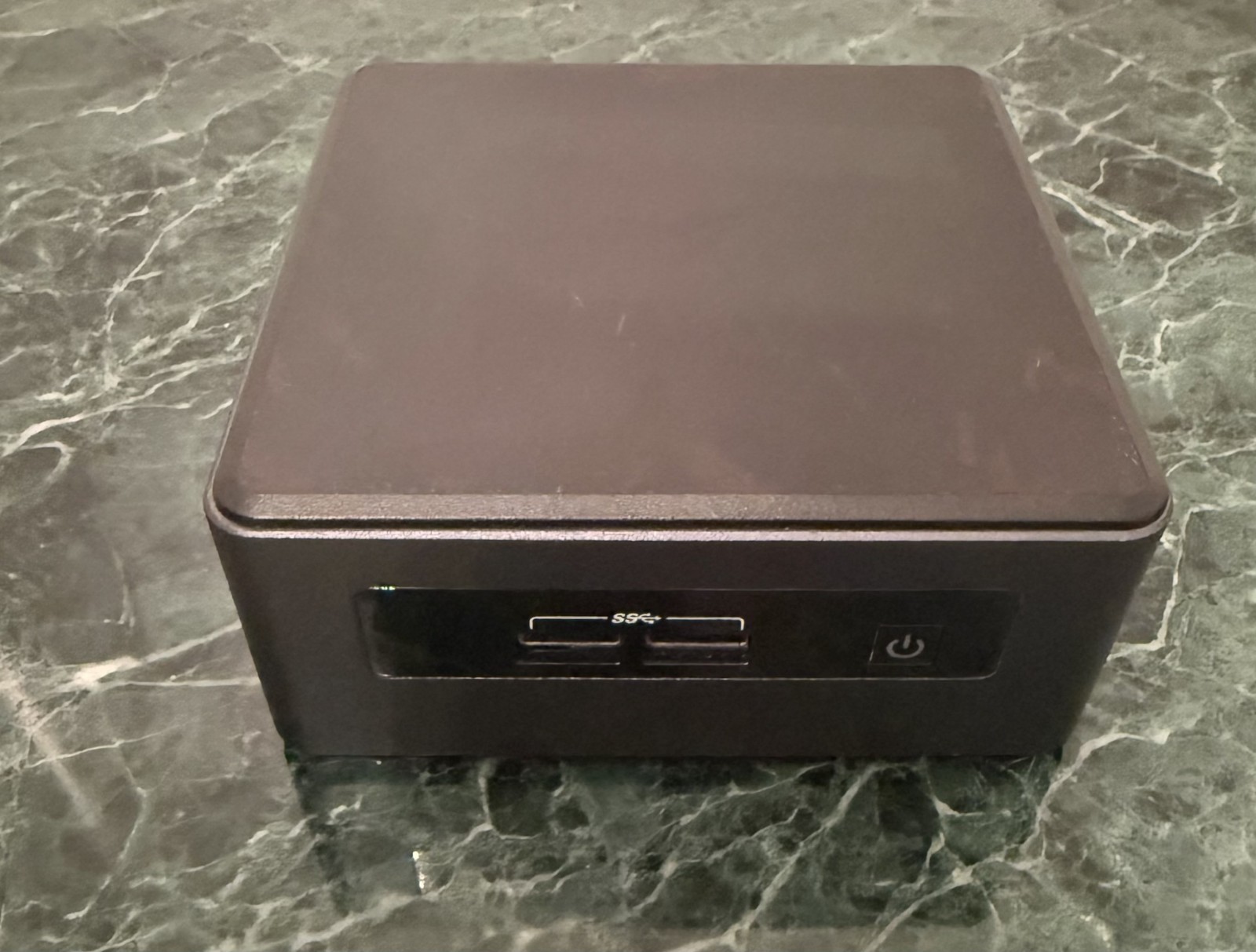 Intel Mini PC – NUC7i5DNHE – 8GB – 256GB SSD – Win11 Pro – W/ AC Power Cord