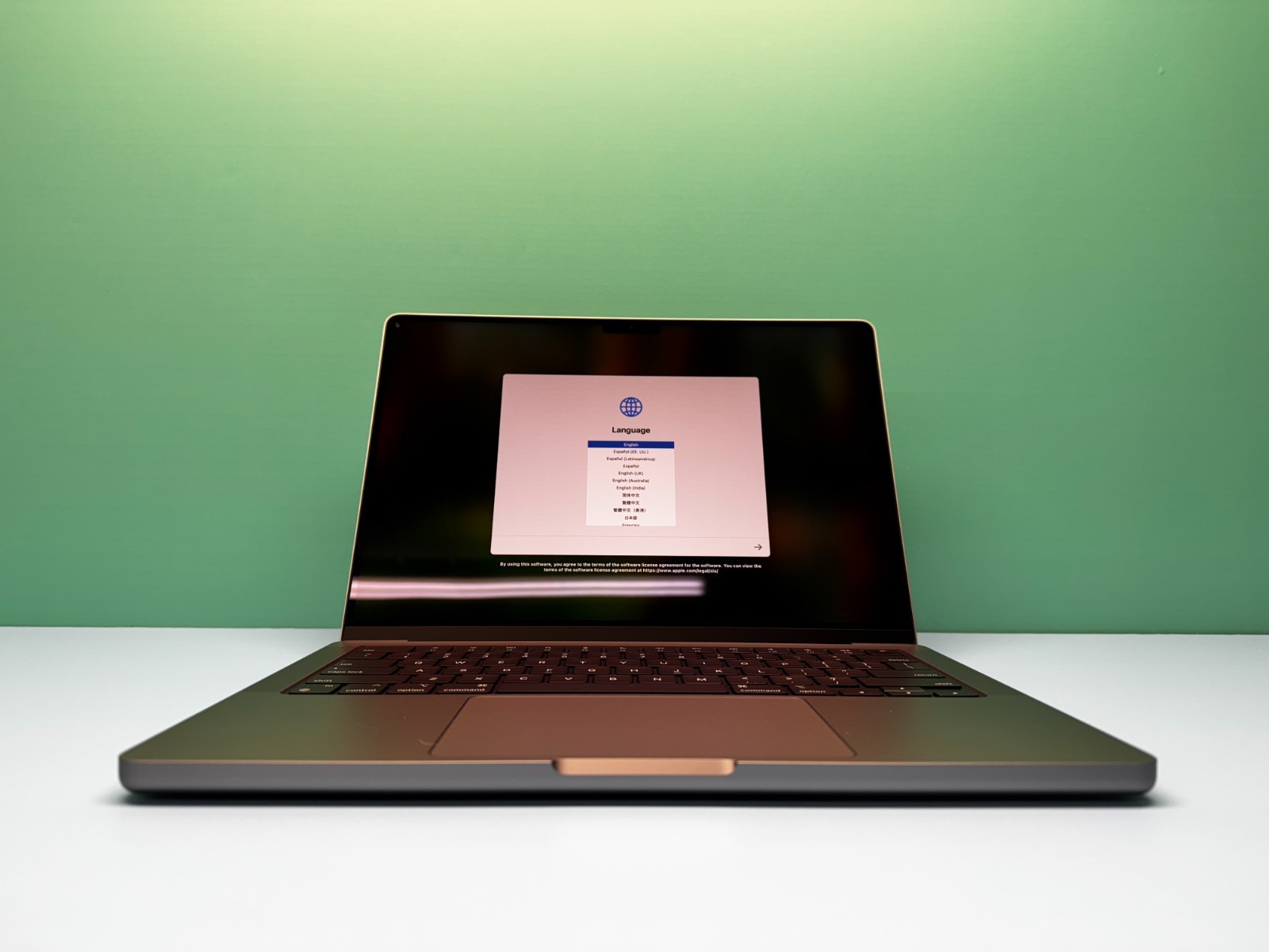 Tahoe 2021/22+ Apple MacBook Pro 14″ 32CORE M1 MAX 64GB RAM 1TB SSD – WARRANTY