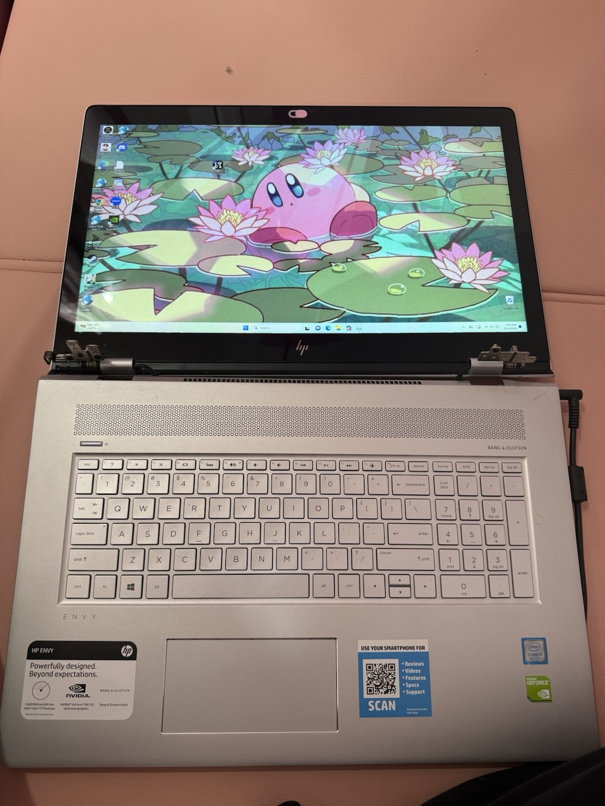 HP 17.3 Touch i7 disk 16gb RAM Intel(R) Core(TM) i7-8550U CPU @ 1.80GHz 1.99 GHz