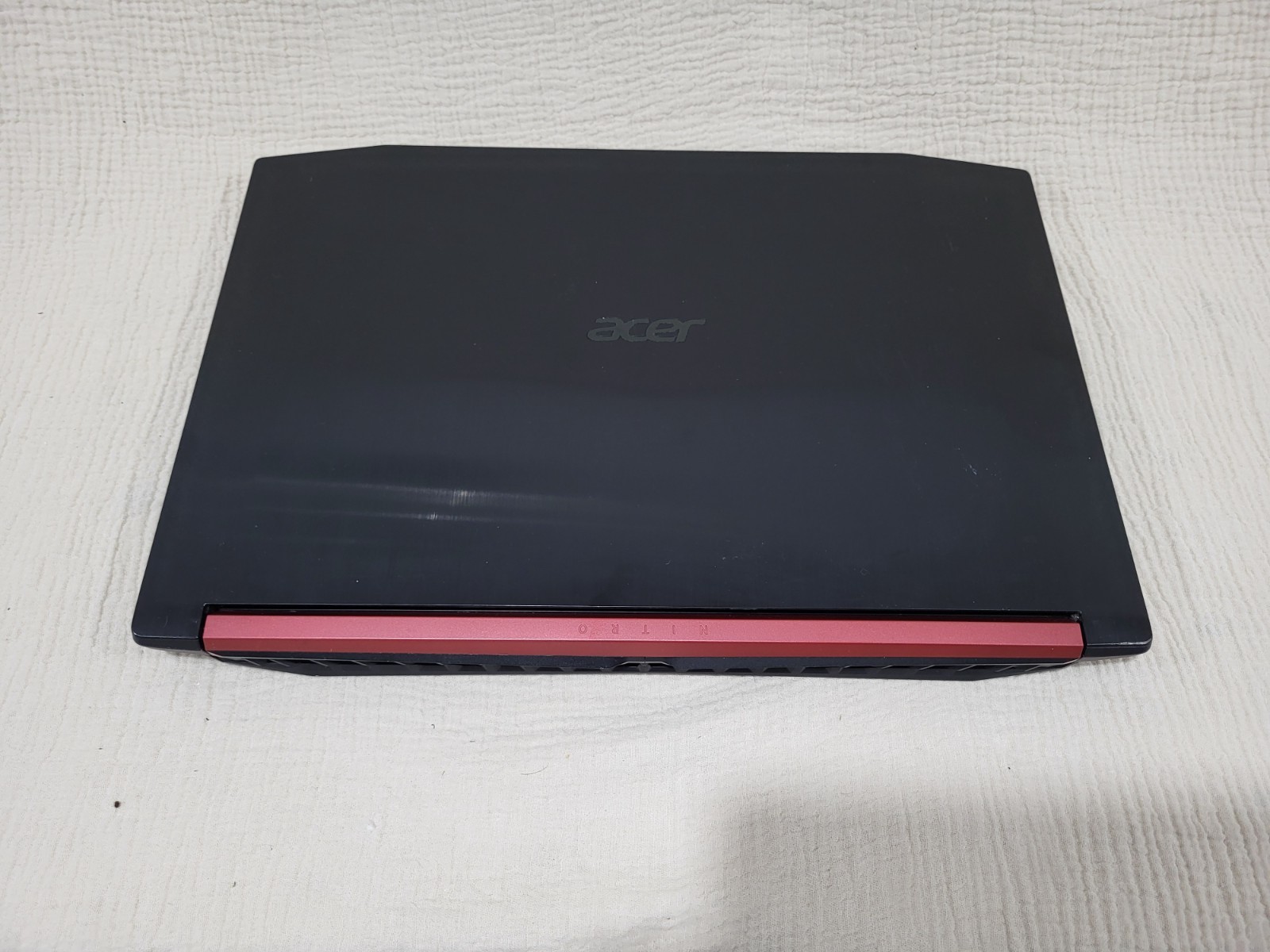 Acer Nitro AN515-53 Intel i5-8300H 2.30GHz NVIDIA GeForce GTX 1050 16 Gb 612Gb