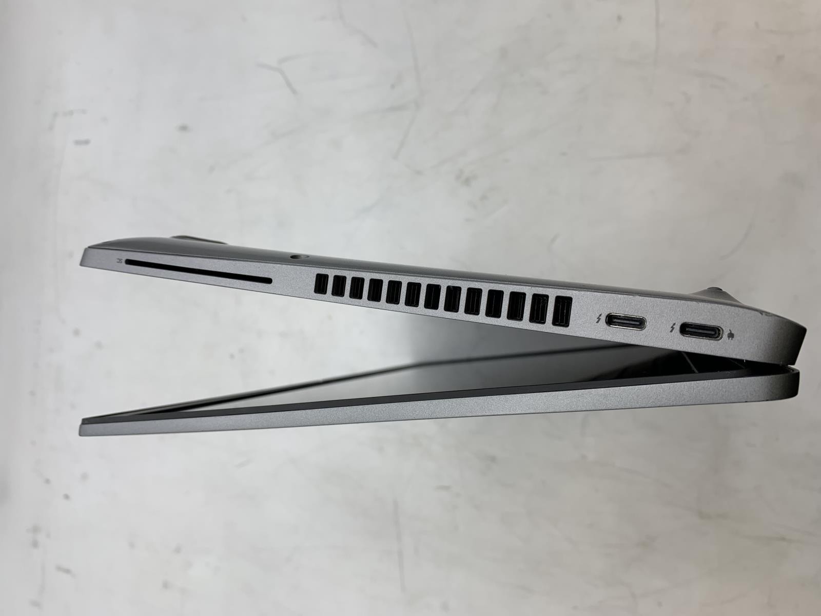 Dell Latitude 5430 Intel i5-1245U 256GB SSD 16GB DDR4 Windows 11 Pro
