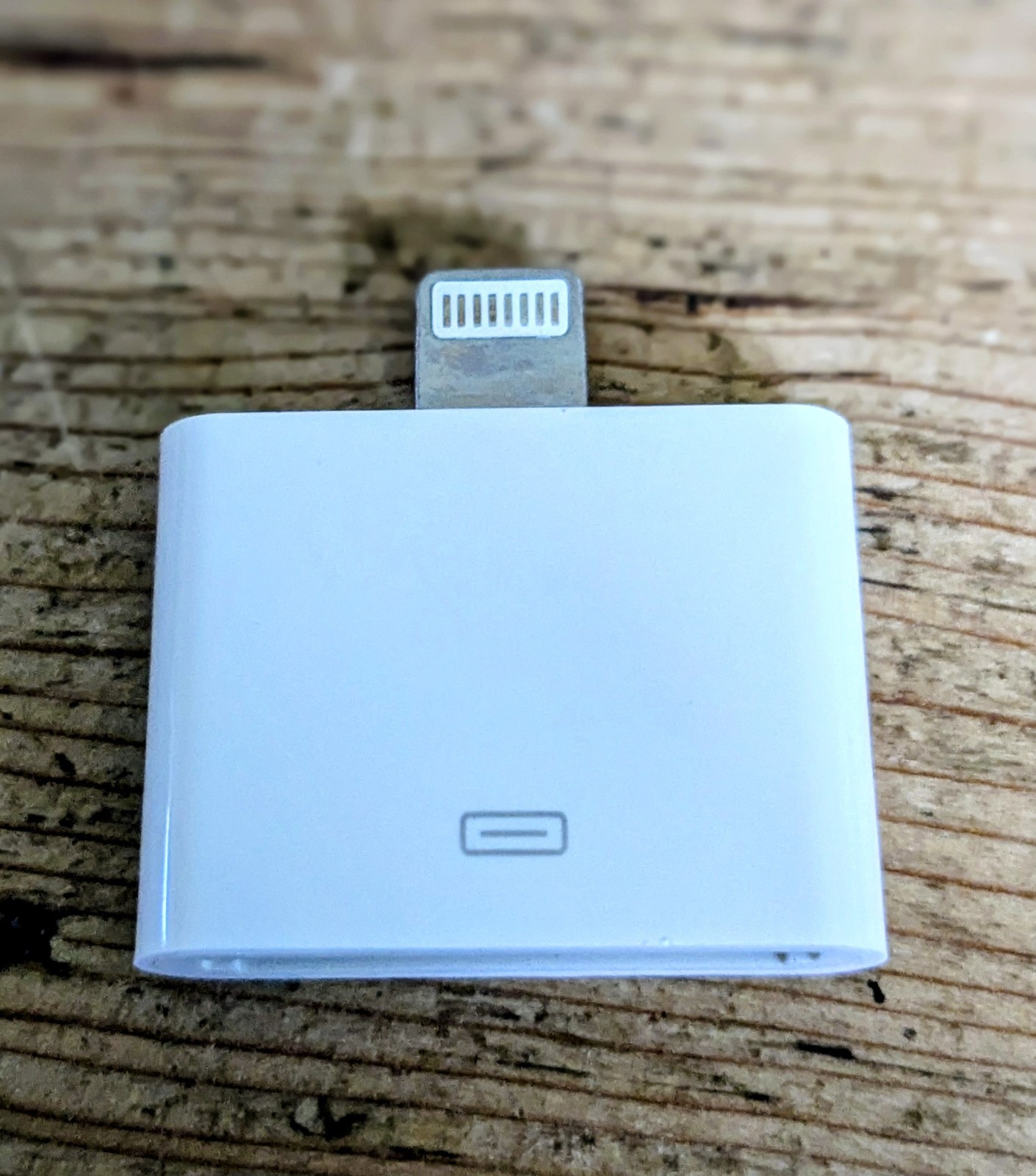 30 Pin to Lightning 8 Pin Connector/ Adapter Compatible with iPhone, iPad, iPod