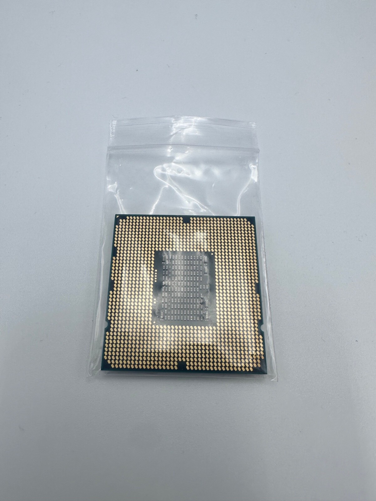 INTEL XEON E5620 4 CORE 8 THREAD-Preowned