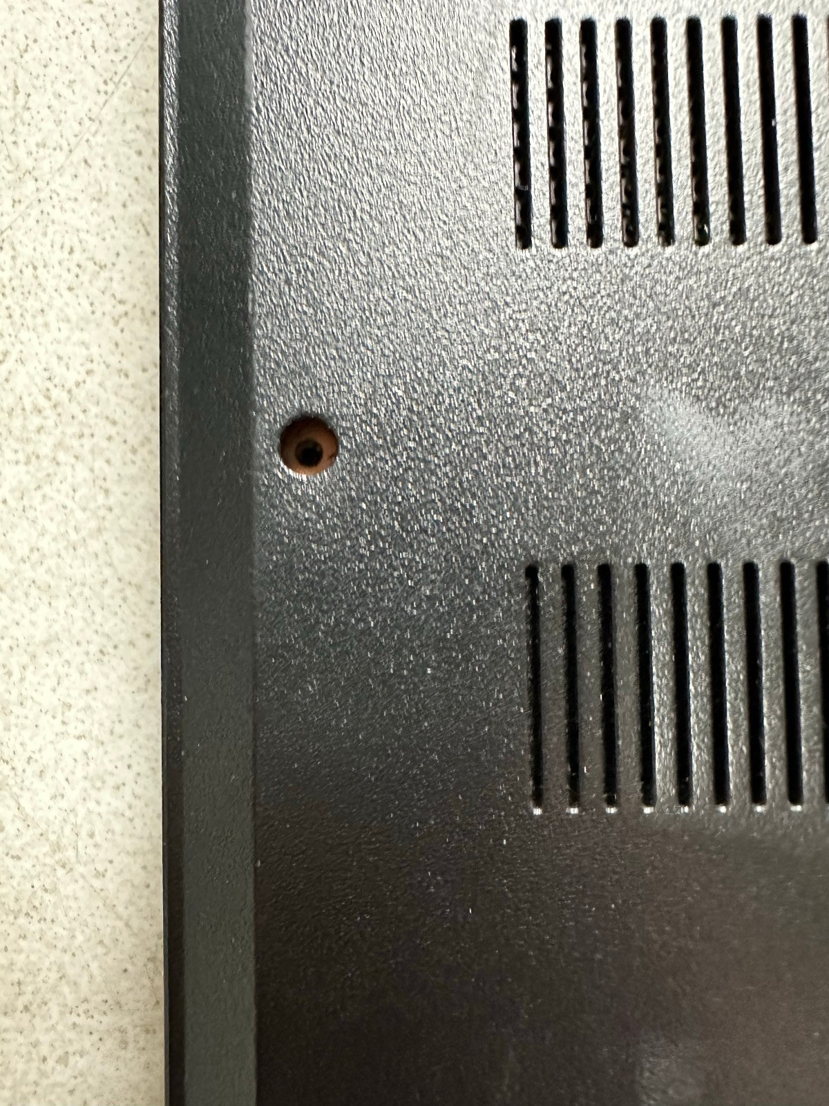 Lenovo ThinkPad E14 (i5-10210U @ 1.60, 8GB RAM, Boot to Bio) NO HD/ADAPTER