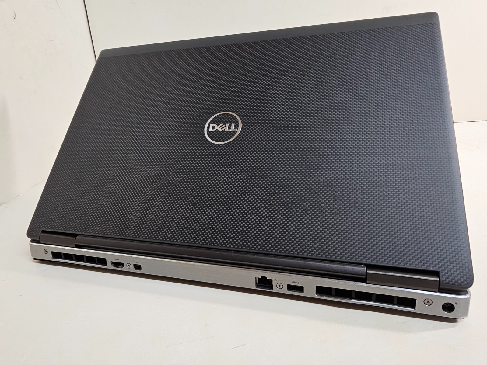 Dell Precision 7740 Laptop 2.6 GHz i7-9850H 16GB 512GB SSD WX 7130 Cam 17.3″ SP1