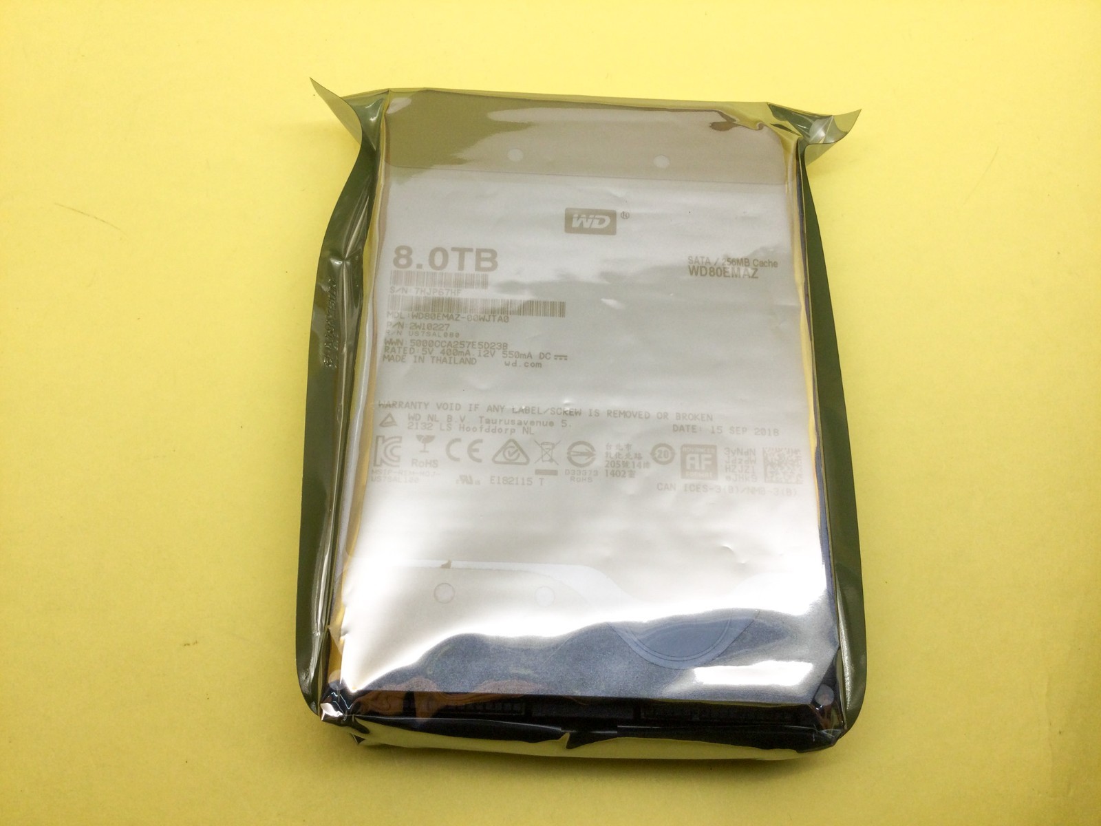 Western Digital 8TB 5400RPM SATA 6Gb/s 256MB 3.5″ Internal Hard Drive WD80EMAZ