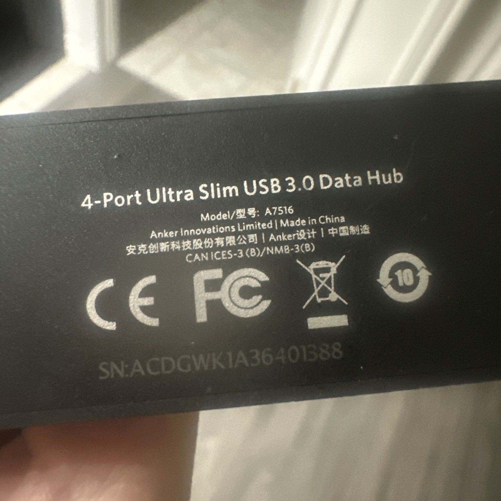 Ultra Slim 4-Port USB 3.0 Data Hub Anker Lightweight Compact New Open Box A7516