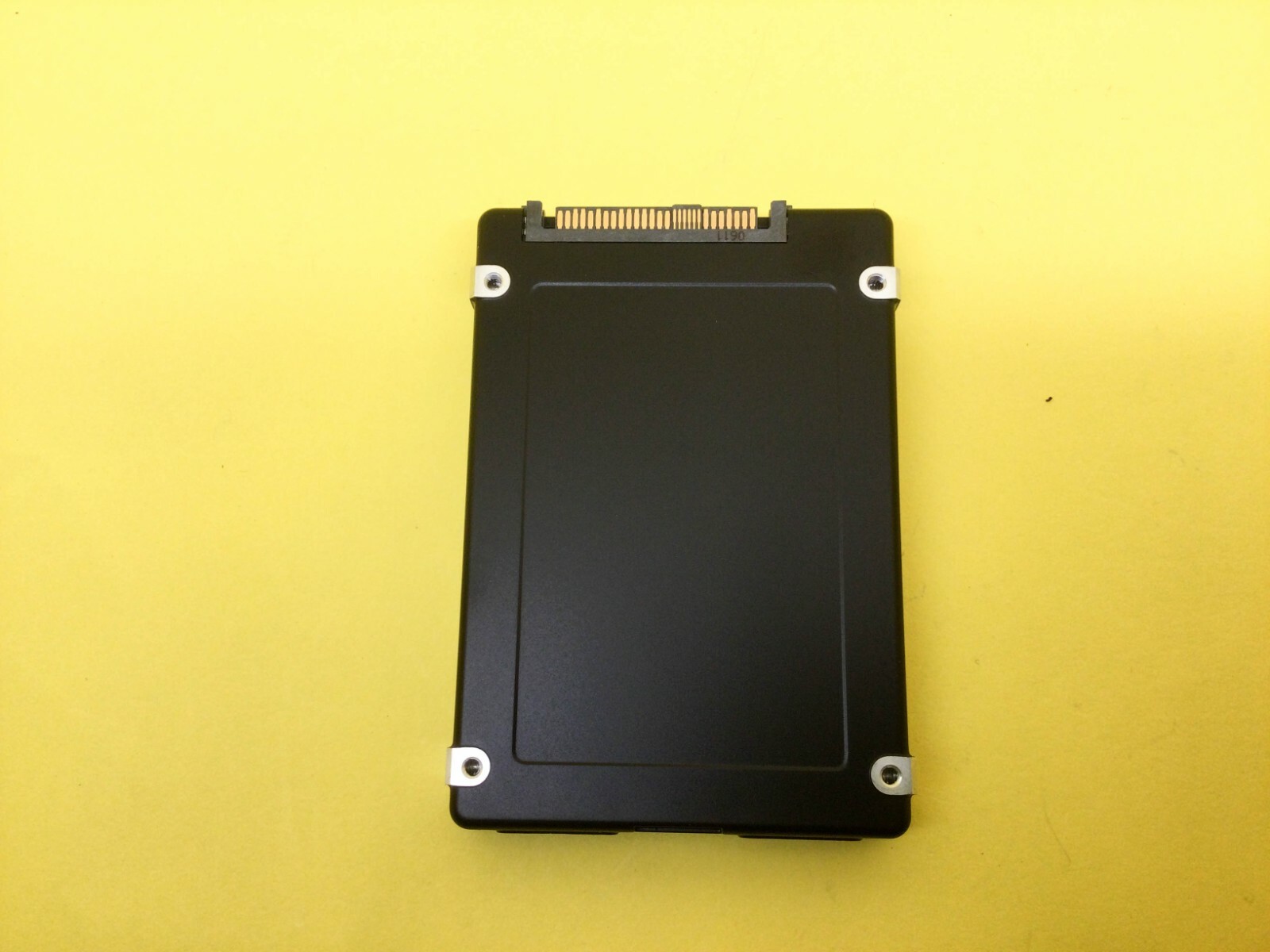 MZ-WJJ1T60 IBM Samsung SZ1735 1.6TB NVME PCIe U.2 2.5in SSD MZWJJ1T6HMGG NEW