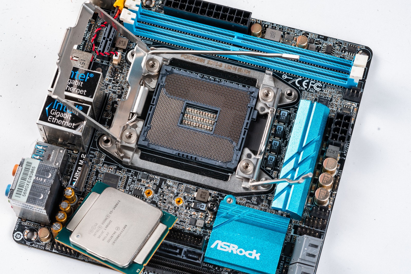 ASRock X99E-ITX/ac LGA2011-3 Mini ITX X99 Motherboard DDR4 Xeon Dual LAN M.2