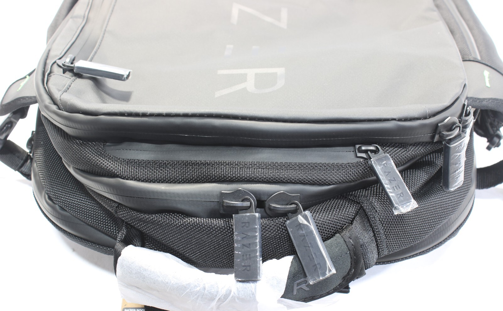 Razer Rogue V3 18″ Gaming Laptop Backpack – Tear & Water Resistant