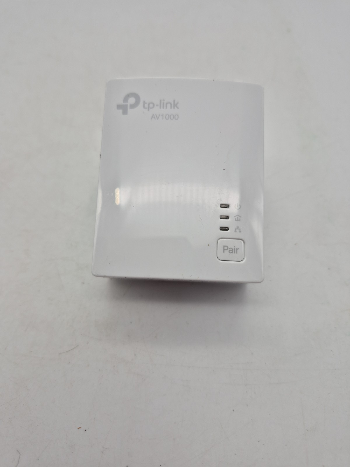 TP-Link TL-PA7017 AV1000 Gigabit Powerline Ethernet Adapter Single Unit