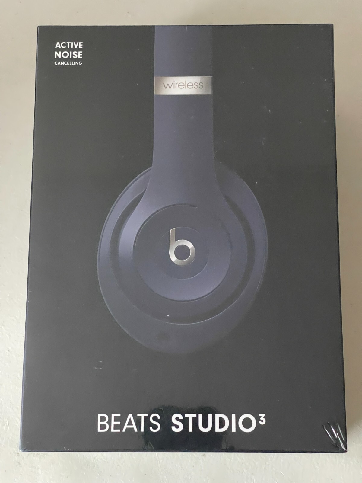 Beats Studio 3 Studio3 Wireless Apple W1 Headphone Chip Class 1 MX402LL/A – Blue