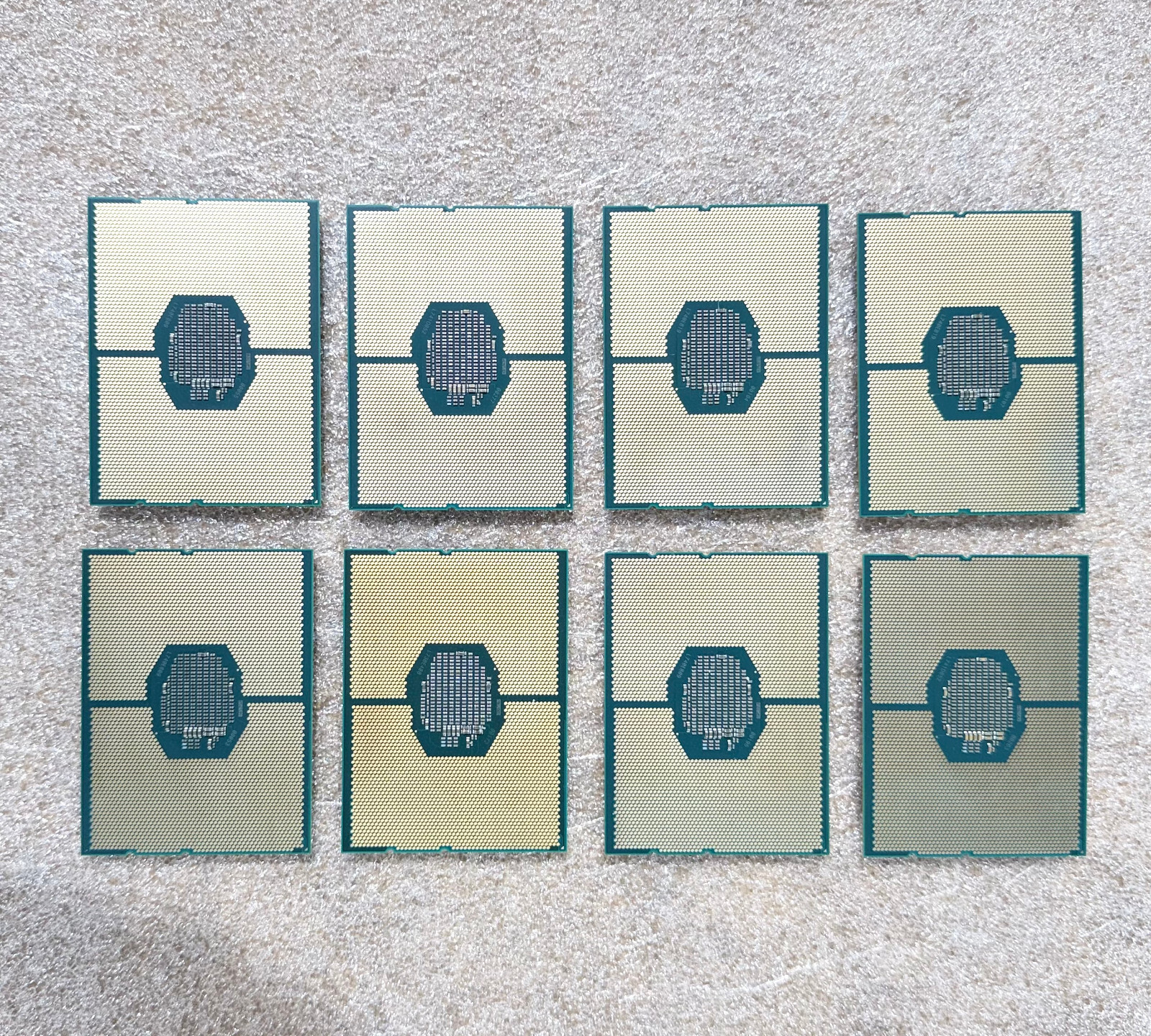 Lot 8 – Intel Xeon Gold 5115 CPU SR3GB 10-Core 2.40GHz LGA-3647 Server Processor