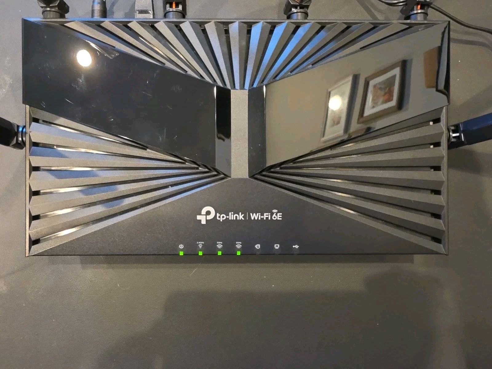TP-Link Archer AXE5400 Wi-Fi 6E Tri-Band Router | Ultra-Fast 6GHz Speed