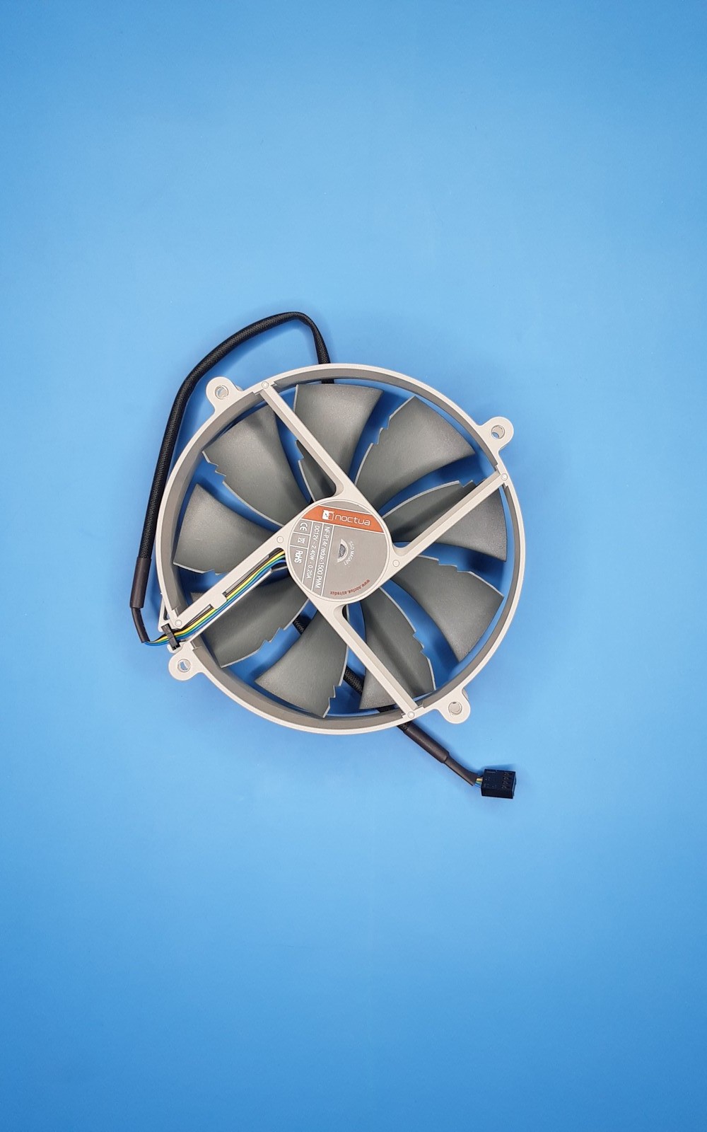 NF-P14r redux-1500 PWM 140mm, 1500 RPM, 78.7 CFM, 25.8 dBA, Cooling Fan