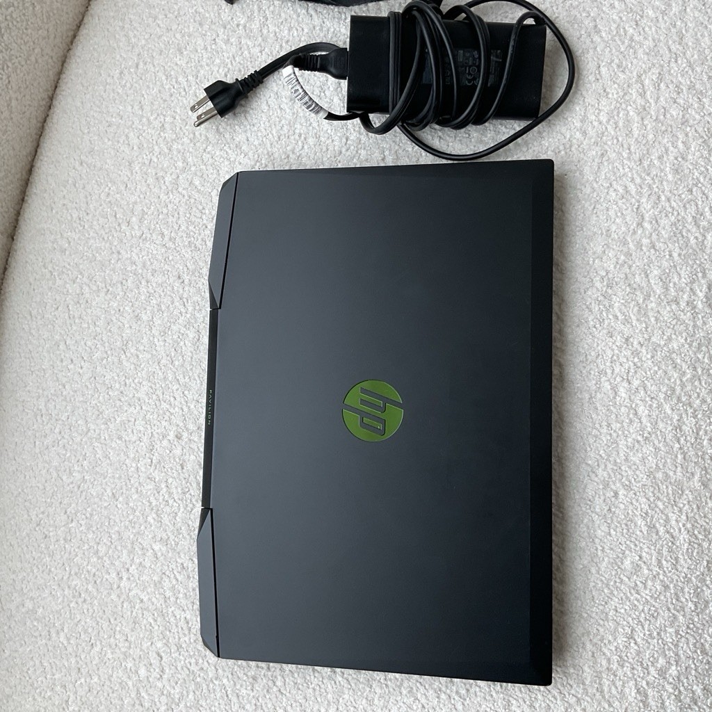 HP Pavilion Gaming 15.6in FHD Intel i5 GTX Windows 10 Webcam, Charger