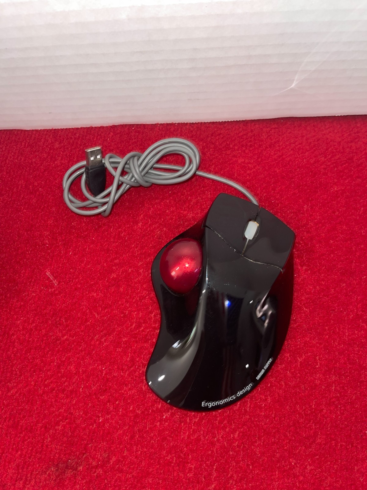 Trackball Mouse Black Ma-tb39bk SANWA Supply. TESTED CLEAN