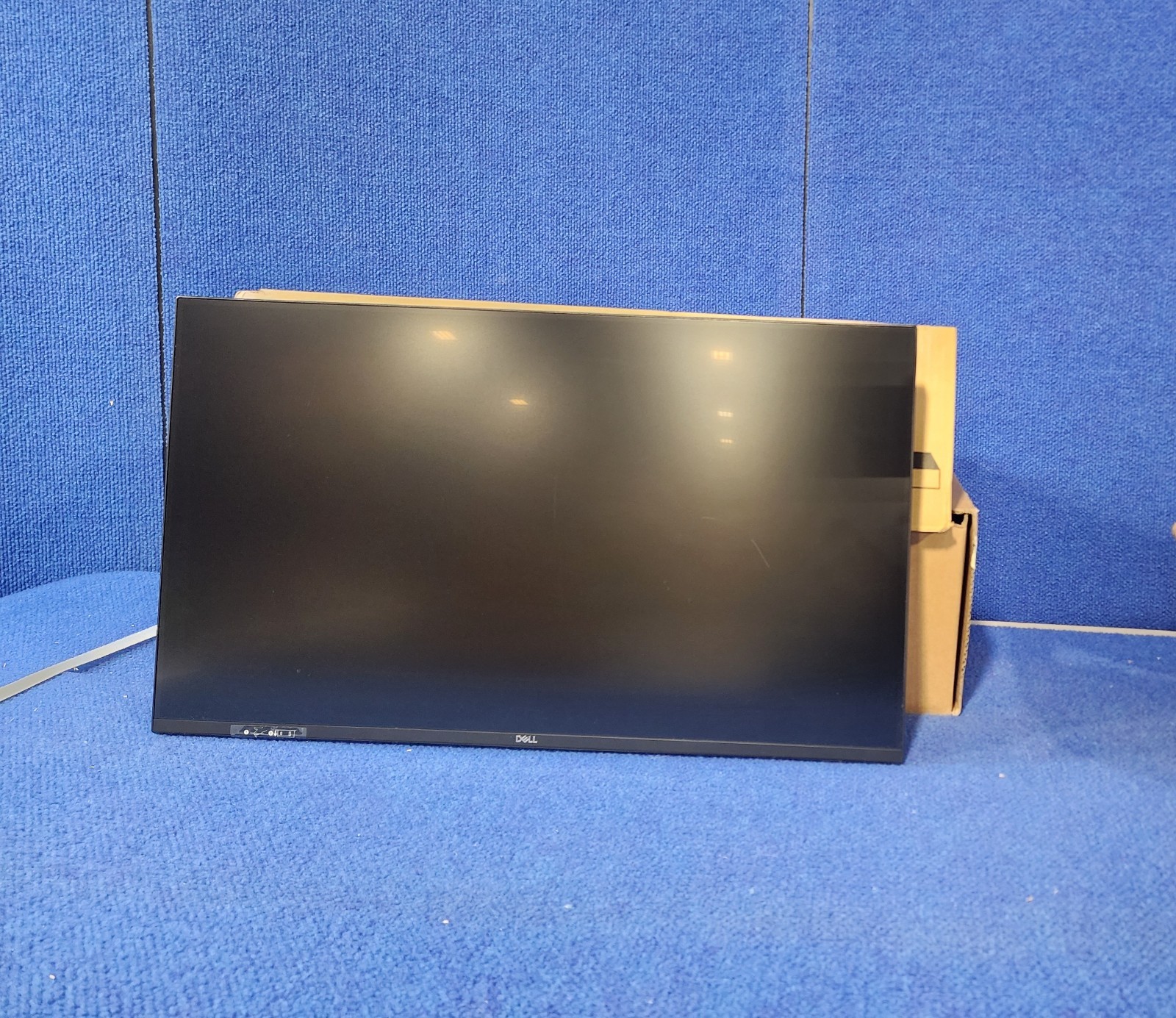 DELL-P2425DE DELL PRO 24IN PLUS QHD USB-C HUB MONITOR – GRADE B