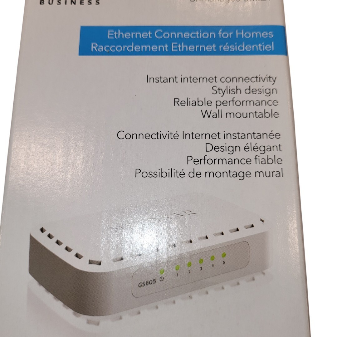 NETGEAR GS605 5 Port Gigabit Ethernet Unmanaged Switch | Reliable Wired Internet