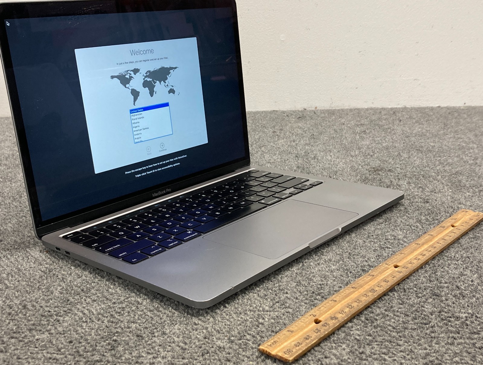 Apple MacBook Pro A2251 MWP72LL/A 2020 13.3″ Laptop i5-1038NG7 16GB 512GB NVMe