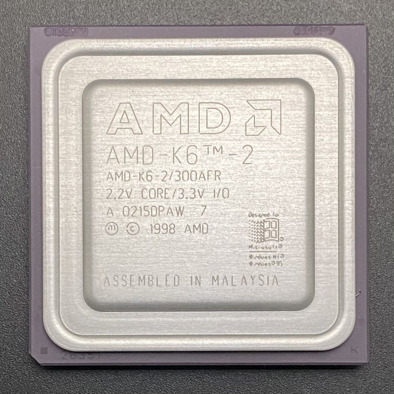 AMD K6-2/300AFR CPU 300MHz 2.2V 3x 100MHz Super Socket7 x86 Processor