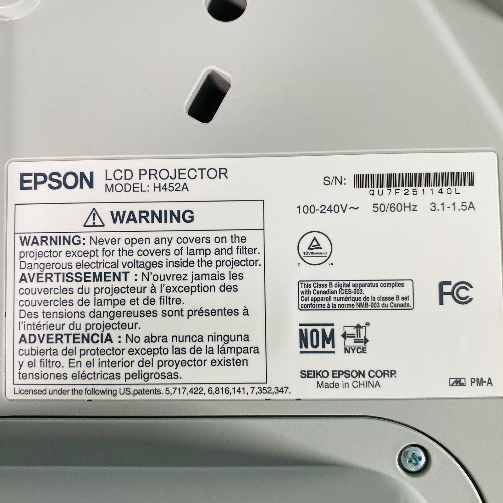 Epson BrightLink 485Wi 3LCD Ultra Short Throw Projector – Only 520 Hours Used!