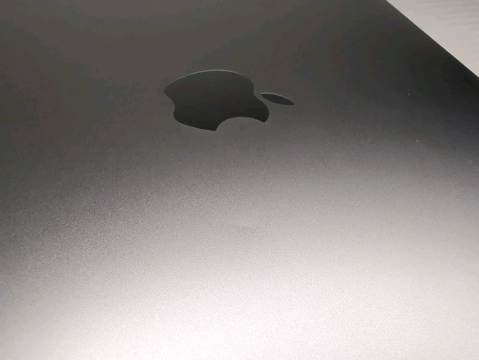🍎 Apple MacBook Air M1 2020 A2337 16GB RAM 256GB SSD macOS Tahoe + Charger