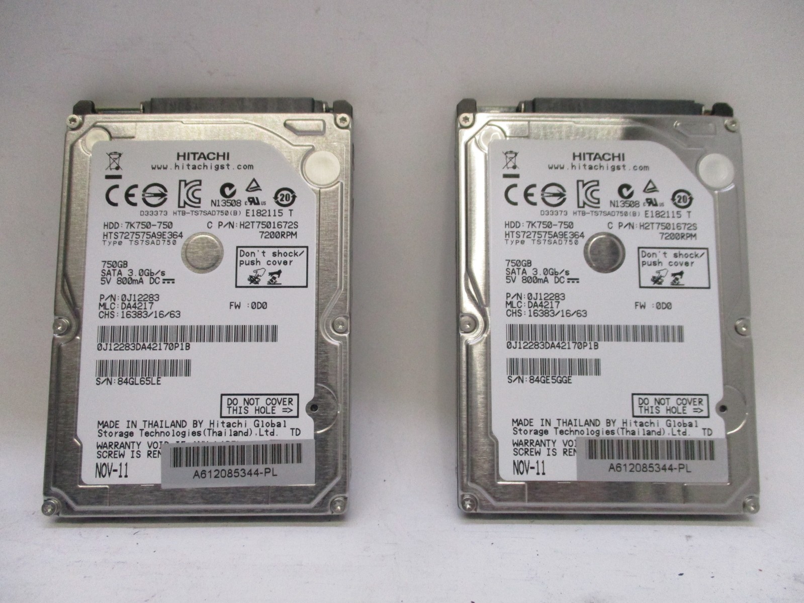 LOT 2 Hitachi 7K750-750 SATA HARD DISK DRIVE 750GB, 7200 RPM,T8 E11