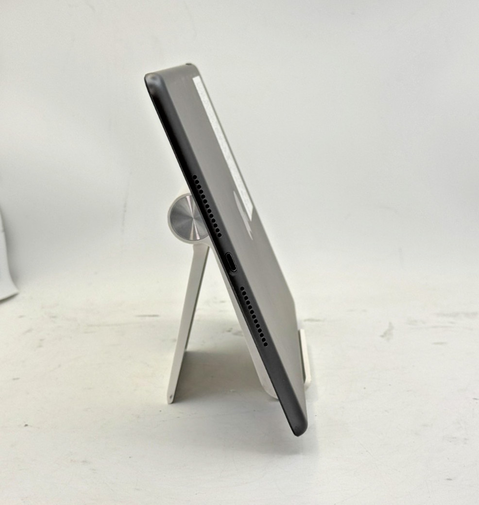 Apple ipad 9th Generation A2602 (MK2K3LL/A) 64GB