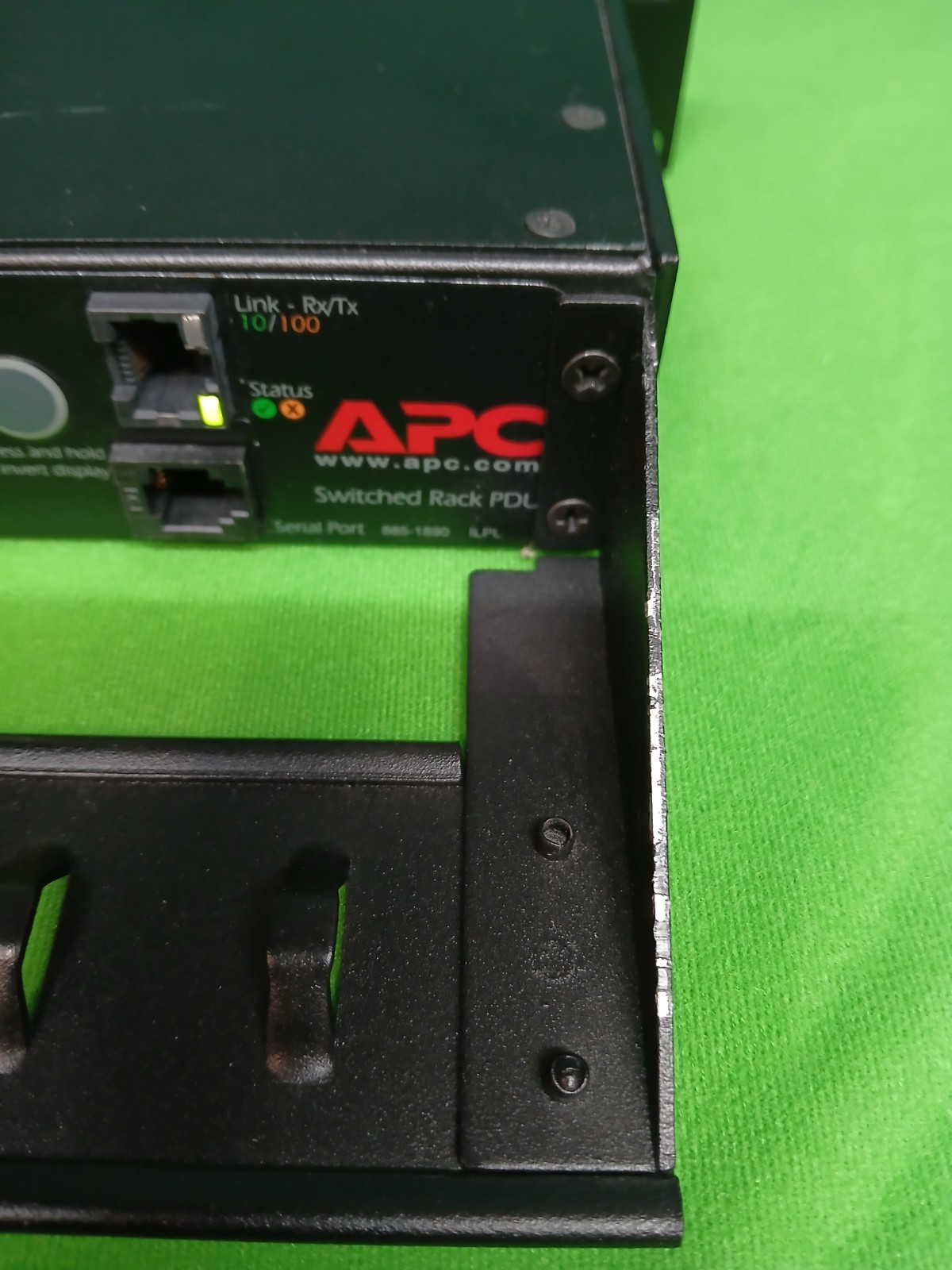 APC AP7900 Switched Rack PDU – Enterprise Network Power Distribution Unit
