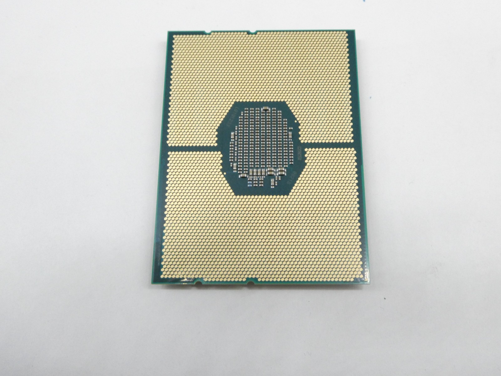 Intel Xeon Gold 6252 2.1GHz Processor 24-Core Socket LGA3647 SRF91