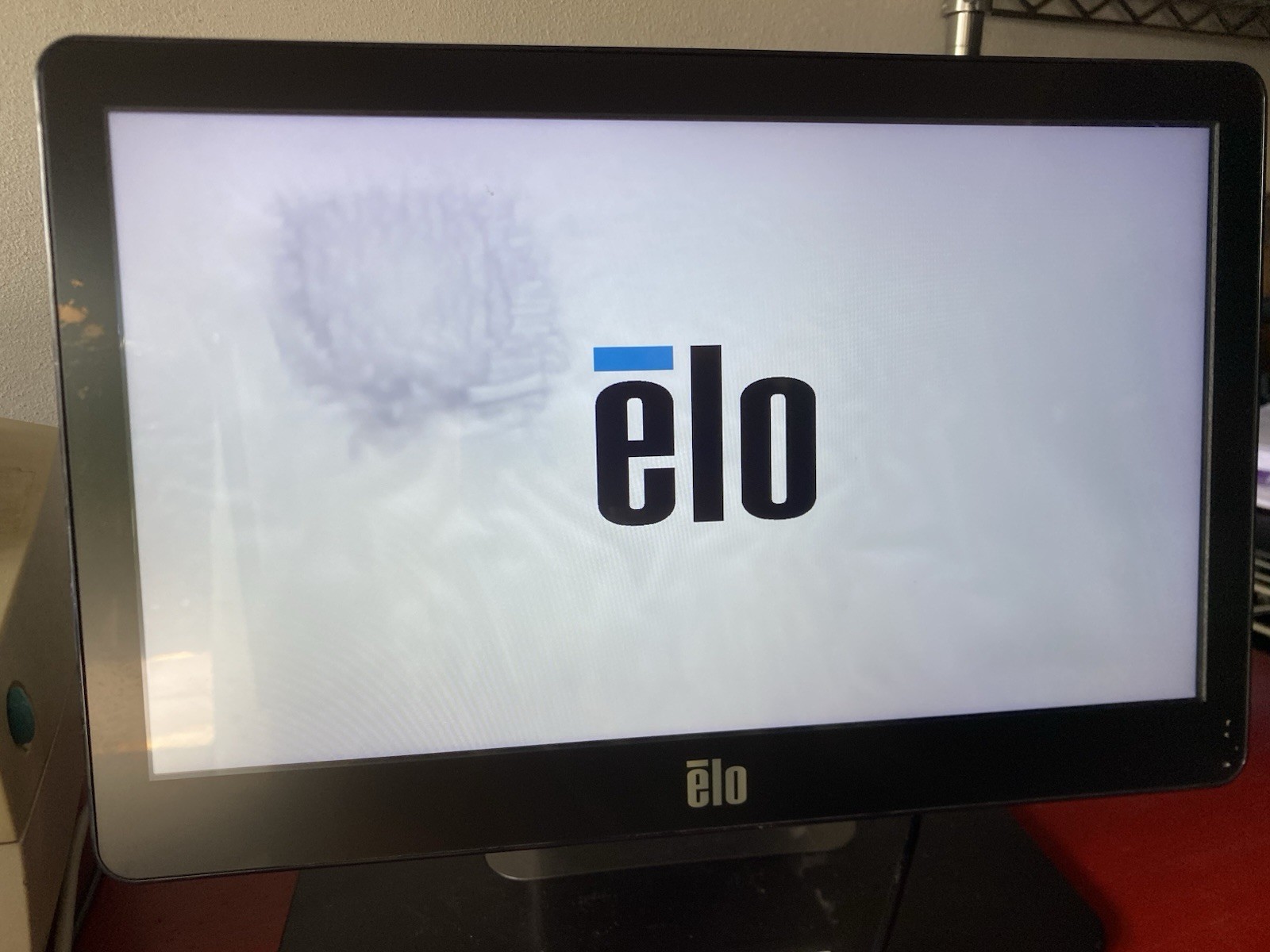 ELO ET1302L Anti-Glare Wall Mountable 13.3″ Touchscreen w/Stand NO POWER CORD