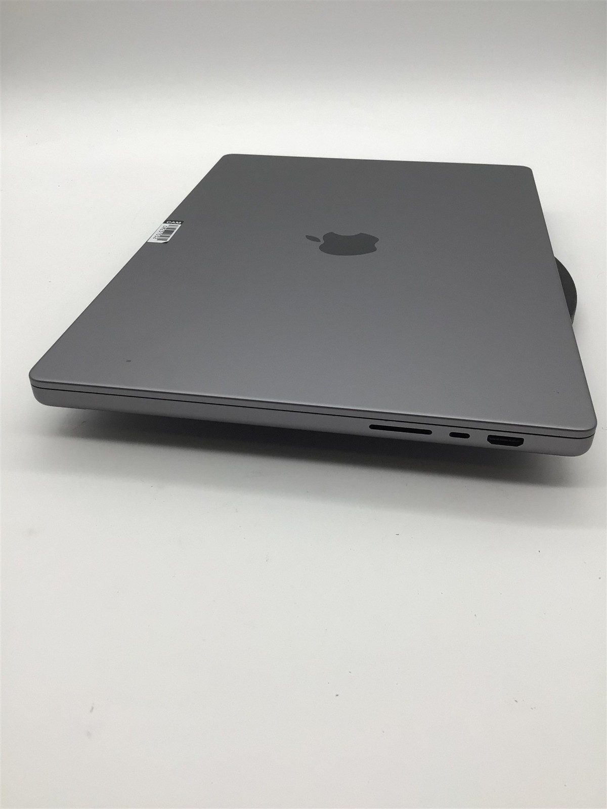 Apple A2780 MacBook Pro 16″ Apple M2 Pro/32GB RAM/512GB SSD – MacOS Tahoe