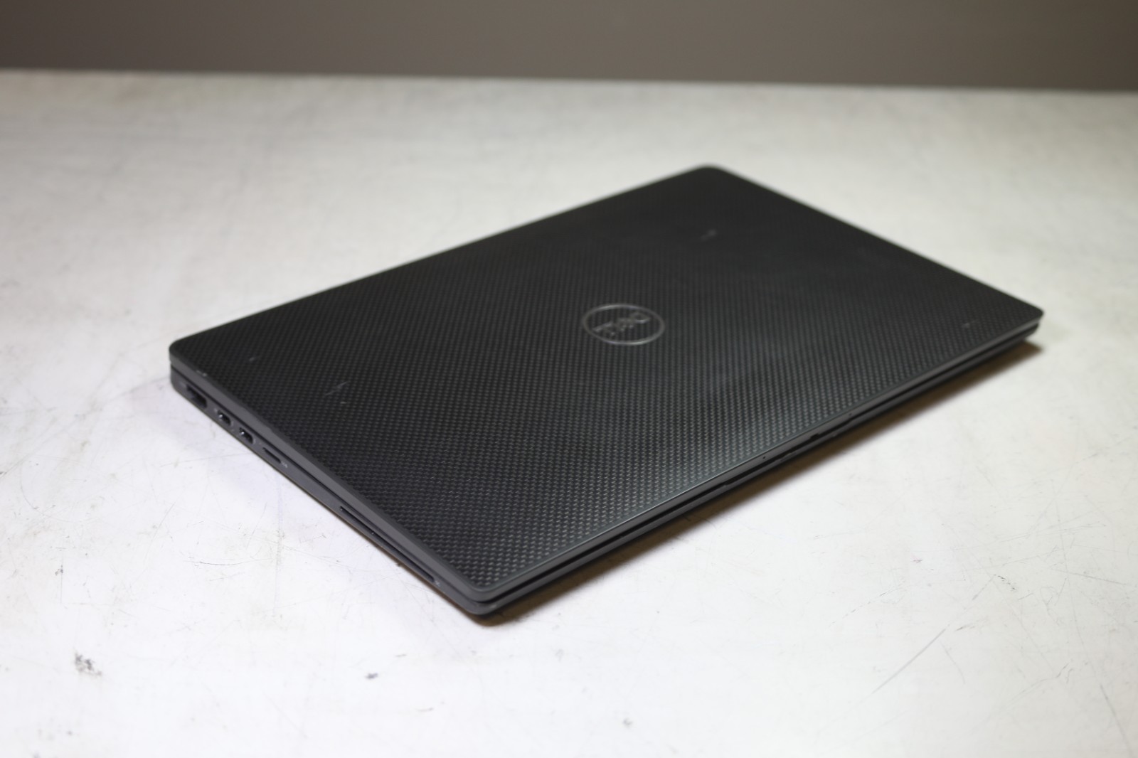 Latitude 7410 Intel(R) Core(TM) i7-10610U CPU @ 1.80GHz-32GB RAM-1TB NVMe-WIN 11