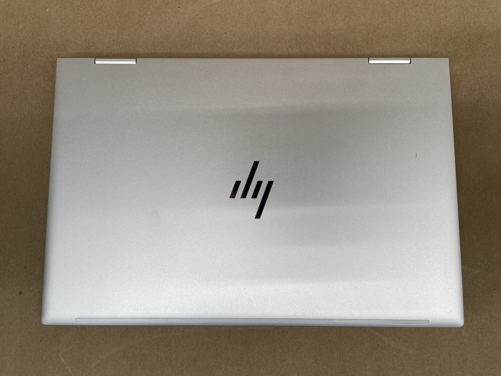 HP EliteBook x360 830 G8 13.3″ i7-1165G7@2.80GHz 16GB RAM No SSD No OS