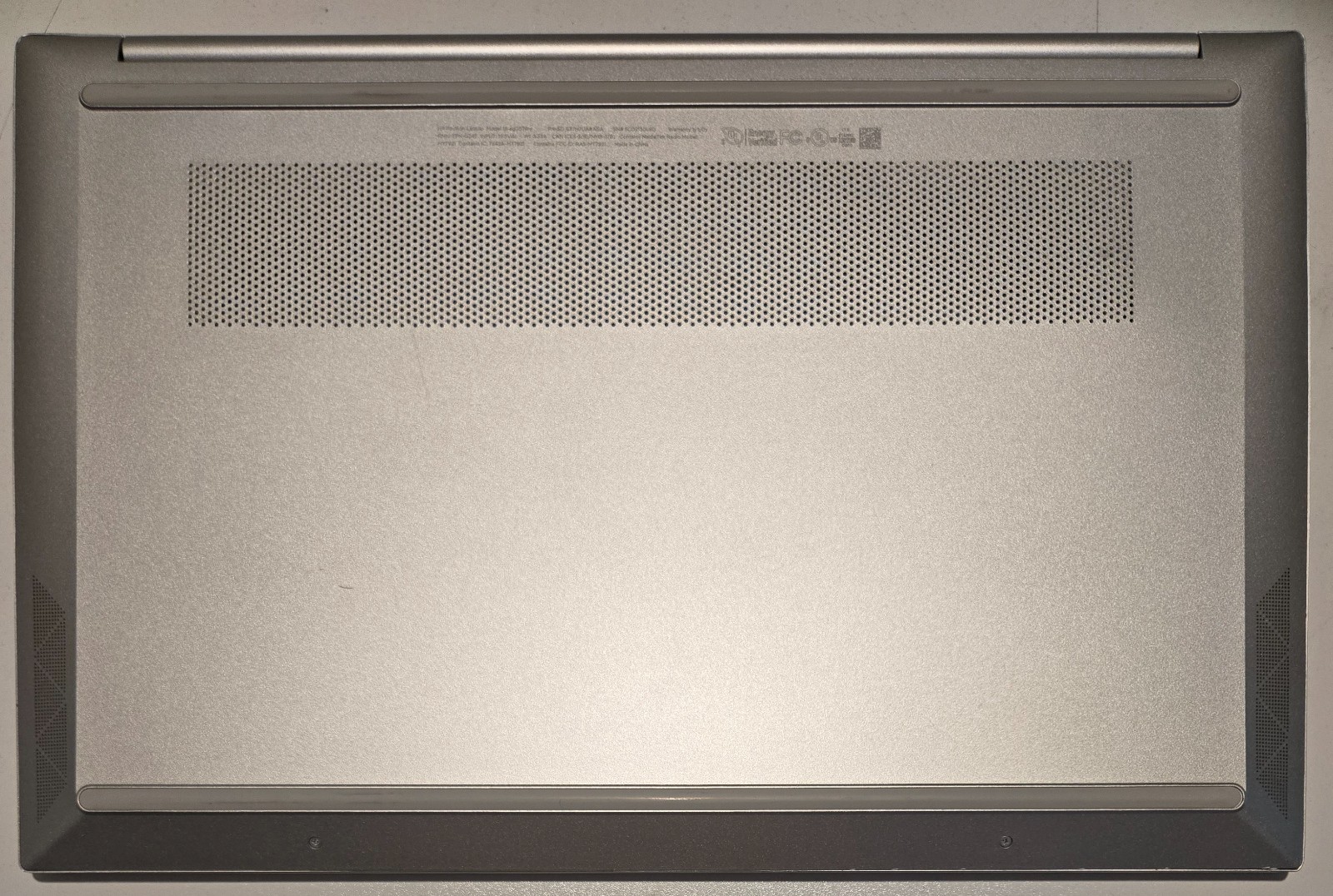 HP Pavilion 15-eg2078nr 15.6″ i7-1260P 500GB SSD 16GB