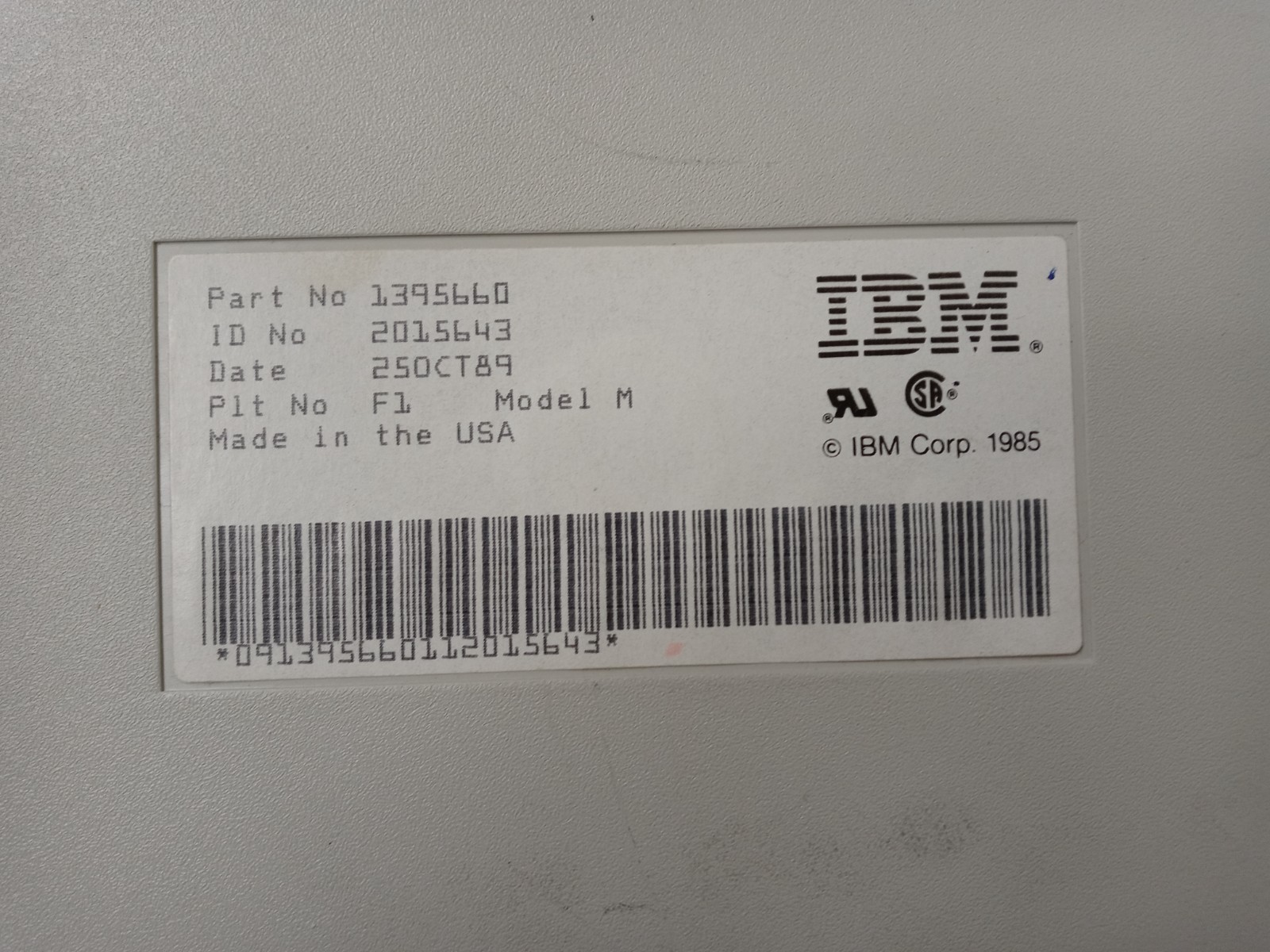 IBM 1395660 M122 TYPE III BATTLECRUISER CLICKY BUCKING SPRING KEYBOARD RJ45 1992