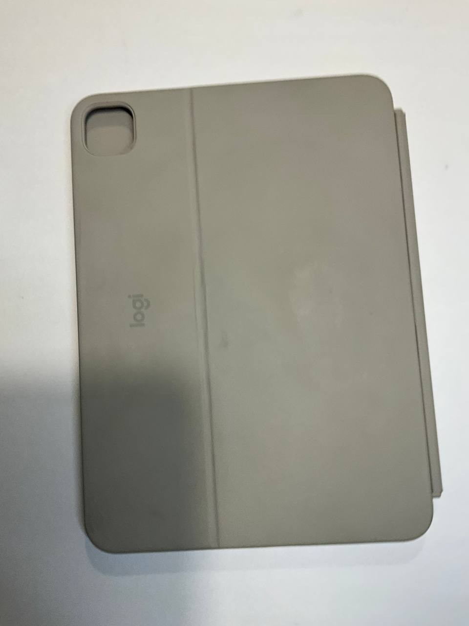 Logitech Combo Touch Keyboard Case for iPad Pro 11-inch (M4) =READ=