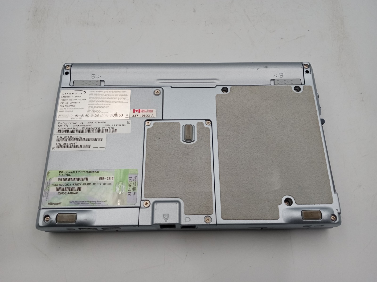 VINTAGE Fujitsu Lifebook P1120 8.9″ Touchscreen Crusoe 800MHz 30GB Windows XP