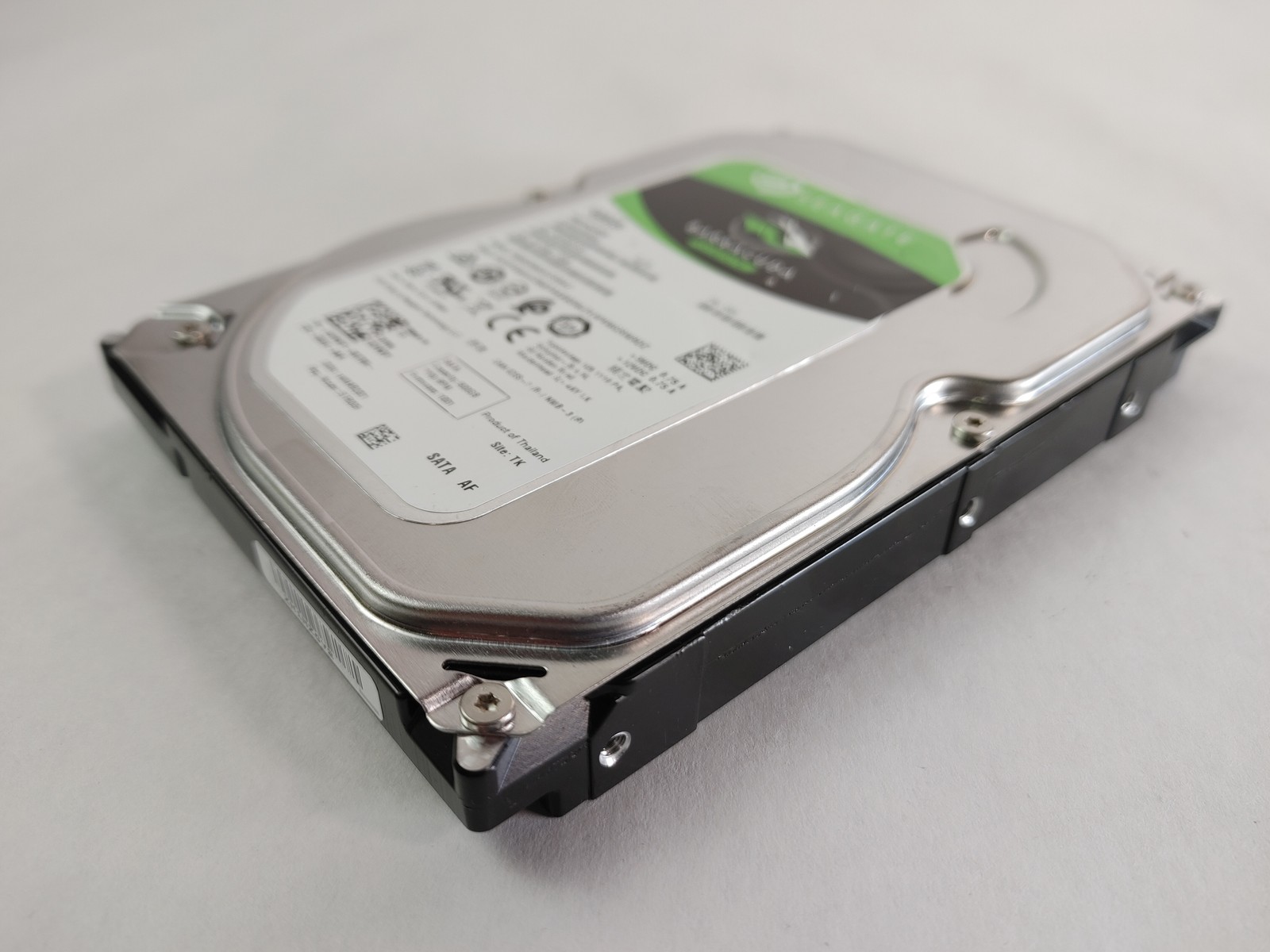 Seagate ST500DM009 BarraCuda 500 GB 3.5″ SATA III Desktop Hard Drive