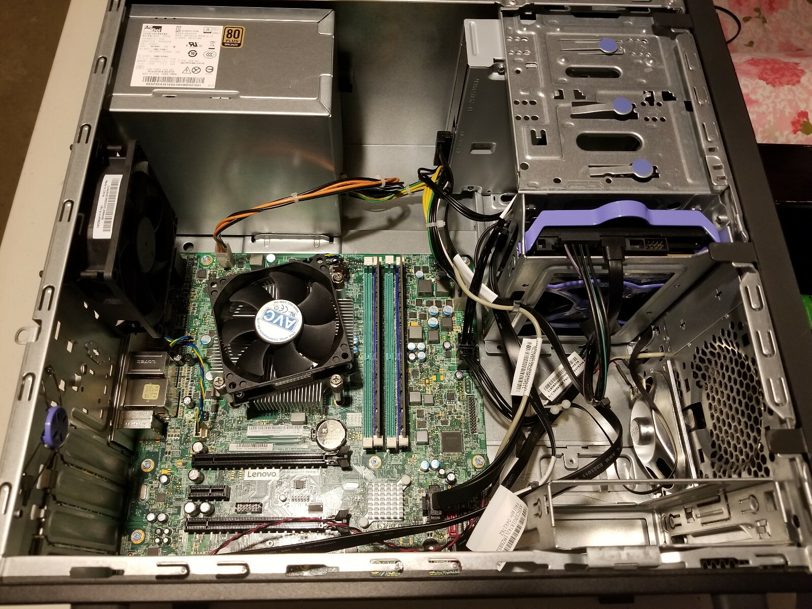 Lenovo ThinkCentre M900 Tower Intel i5 6500 3.2Ghz 8GB 500GB HDD DVD Win 10 Pro