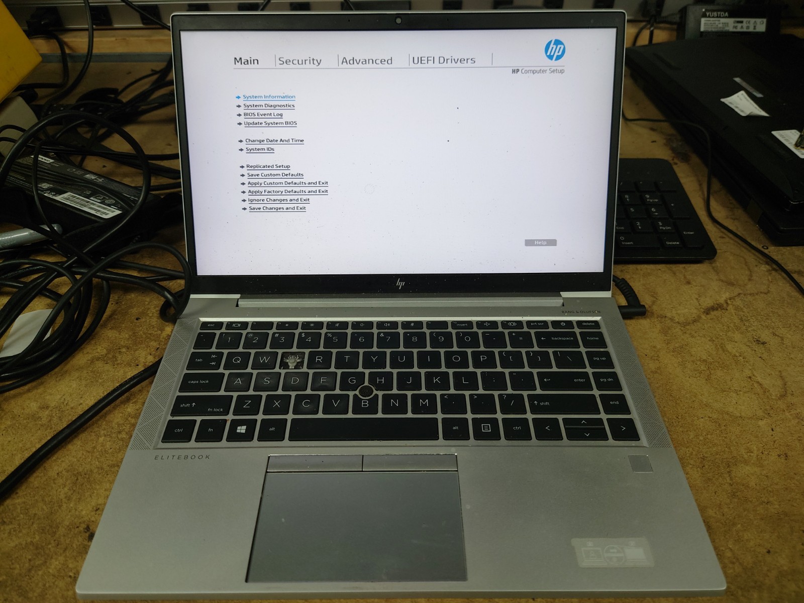 HP ELITEBOOK 845 G7 AMD RYZEN 5 PRO 4650U 16GB, No OS/SSD