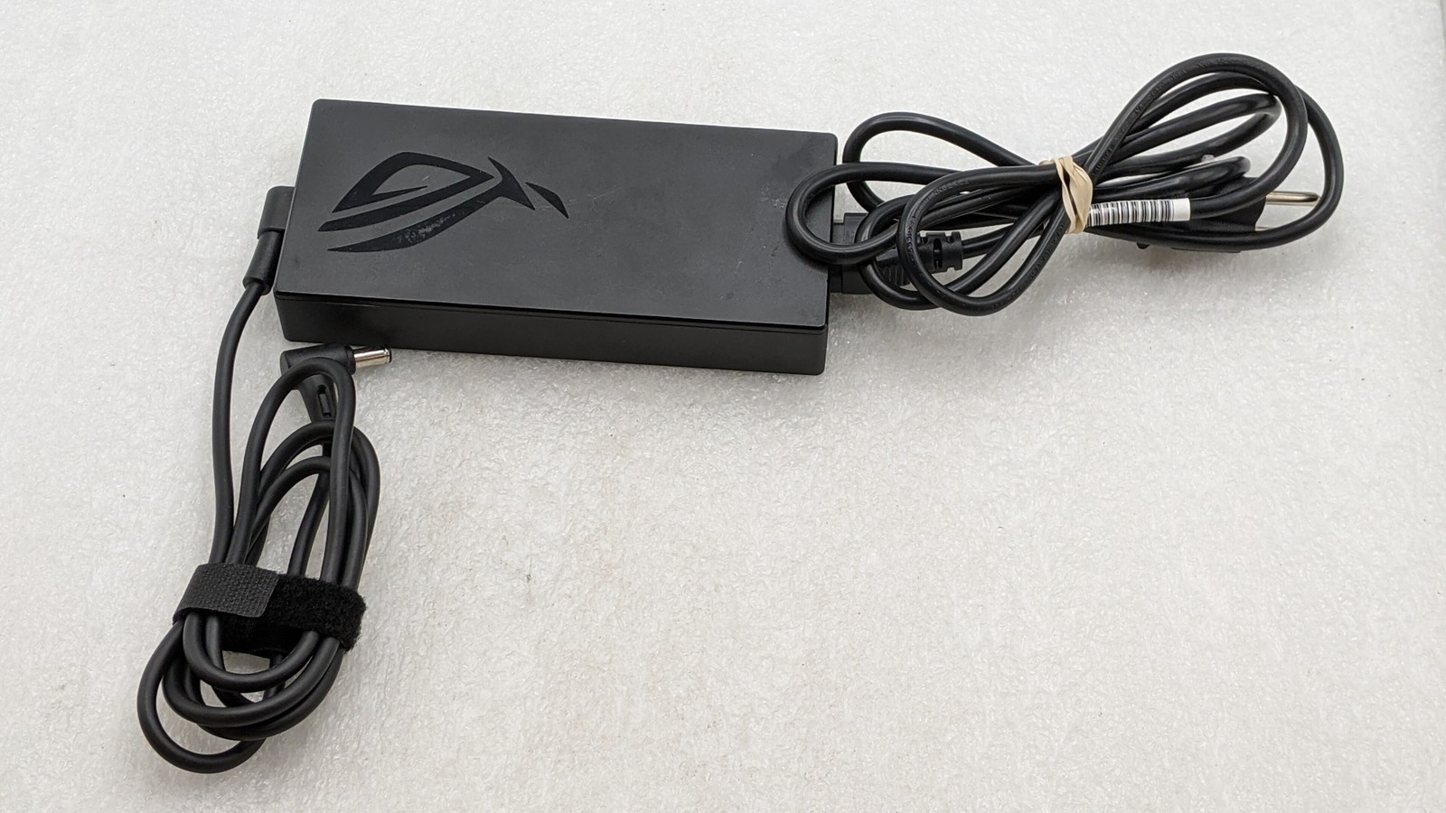 Original ASUS 240W 20.0V 12A AC Adapter Charger ROG Strix /Zephyrus ADP-240EB B