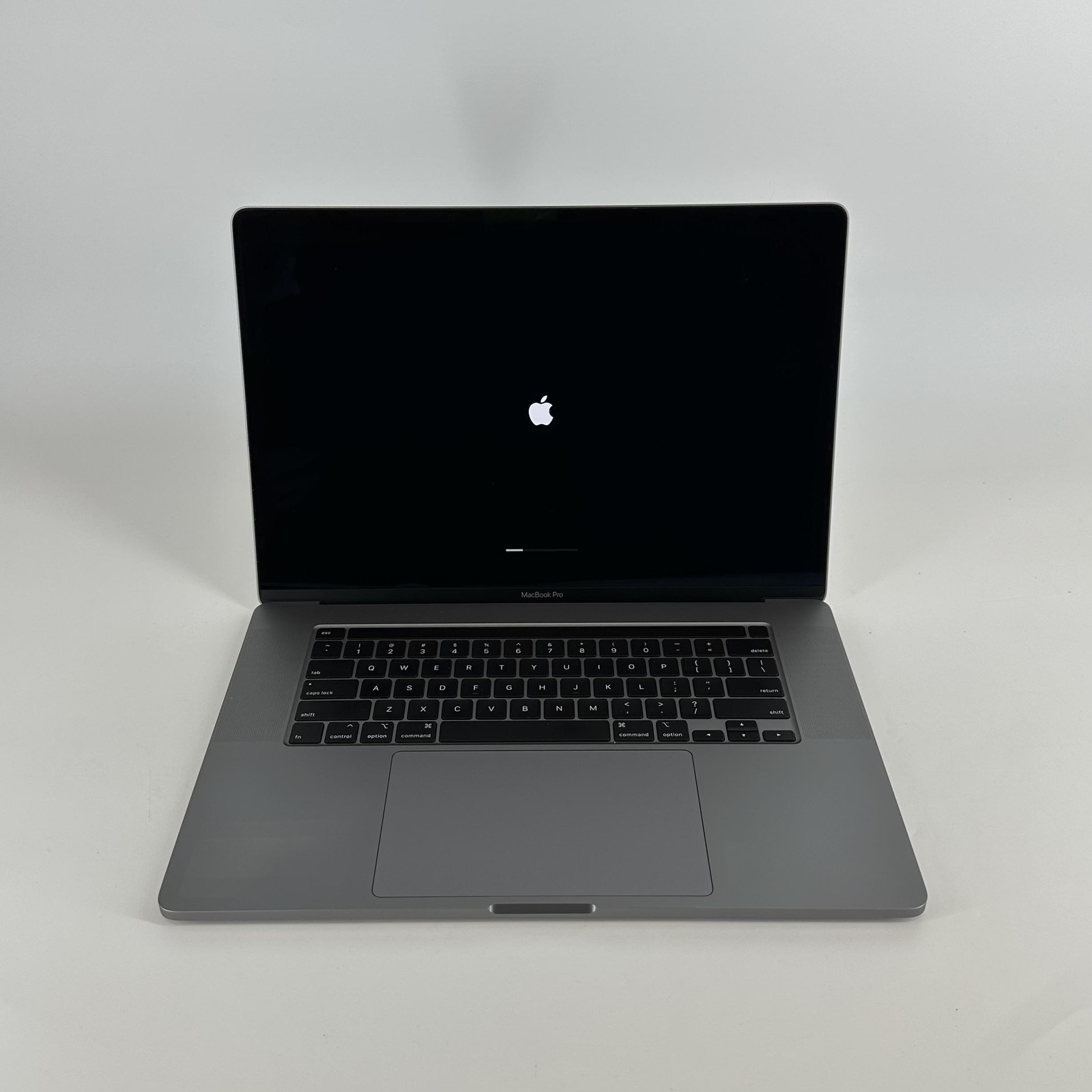 MacBook Pro 16 Touch Bar Gray 2019 i9 16GB 1TB SSD Radeon Pro 5500M Tinted LCD