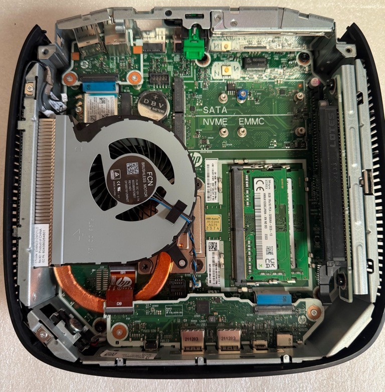 HP T740 Thin Client AMD Ryzen V1756B 16GBR, NO FLASH/ NO OS/ NO P/S 673H4UC#ABA