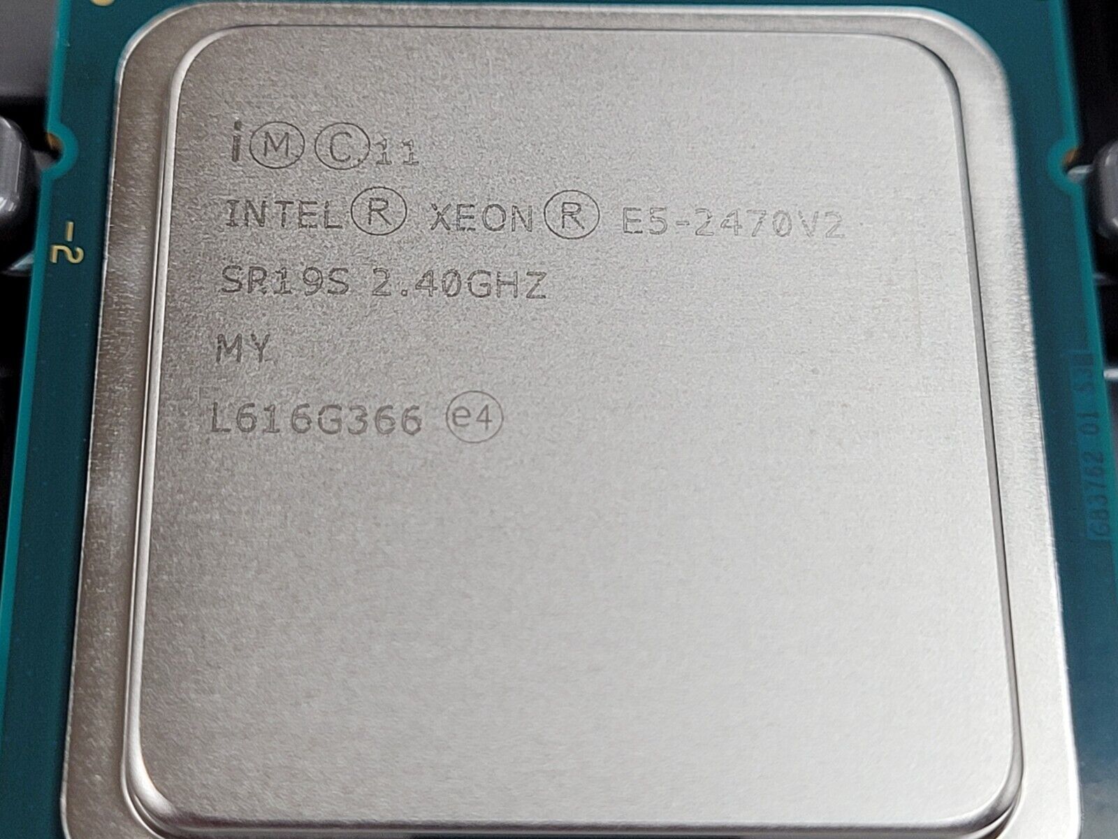 (1 PC) CM8063401286102S_R19S XEON E5-2470V2 SR19S 2.4GHZ 10-C0RE