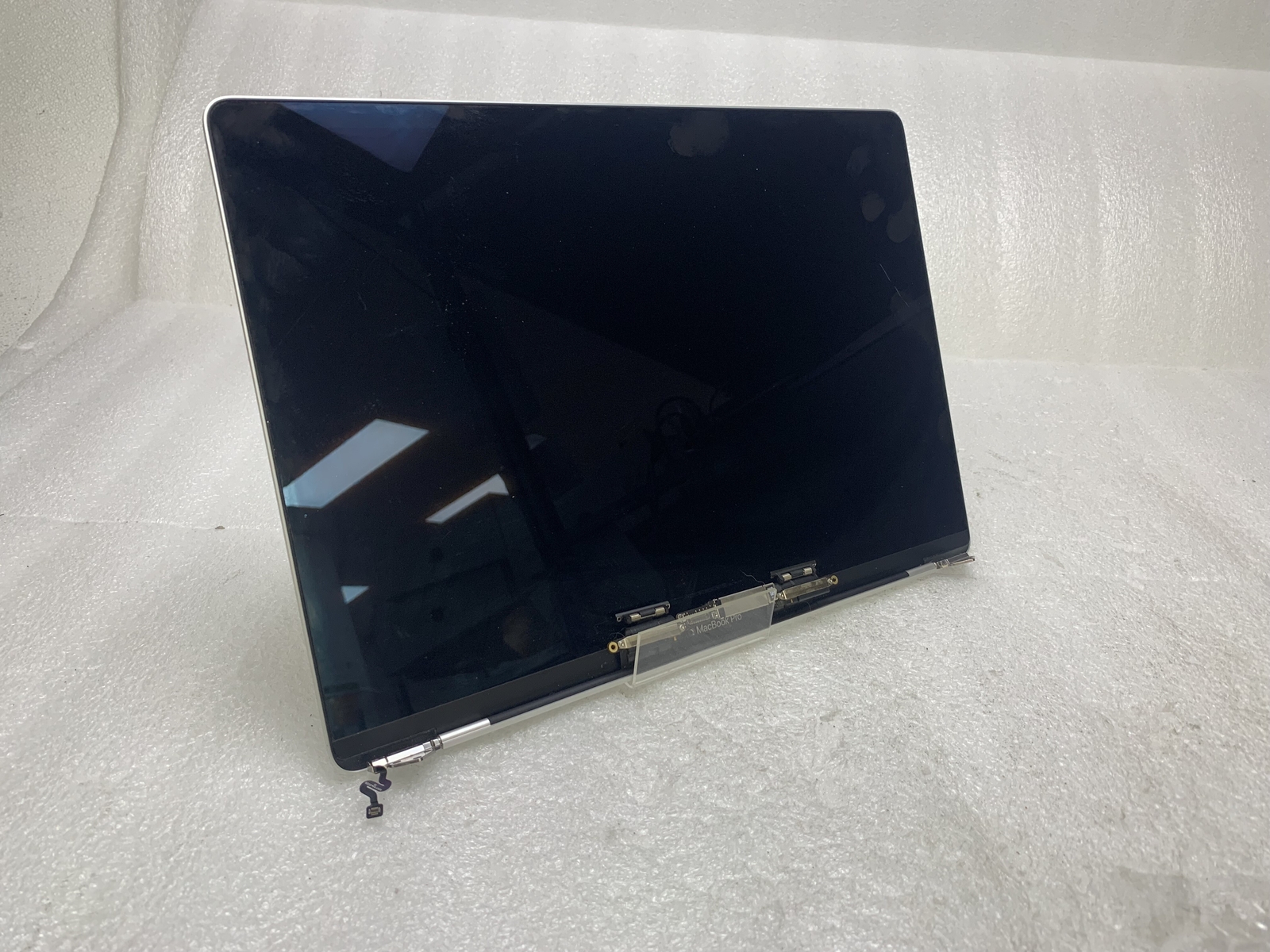 MacBook Pro A2141 16″ 2019 Retina LCD Assembly SILVER 661-14201 Grade C